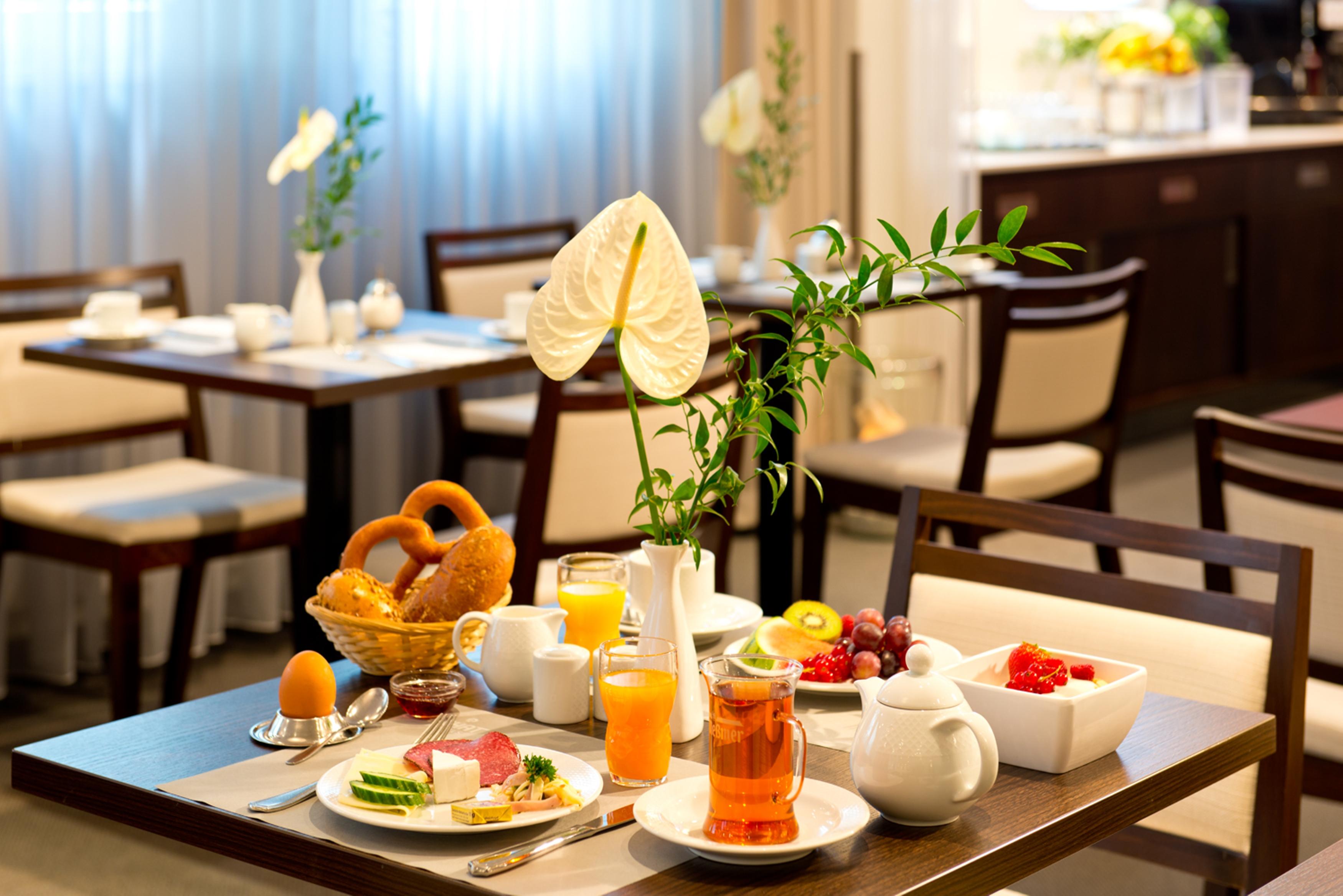 Achat Hotel Dresden Elbufer Εξωτερικό φωτογραφία