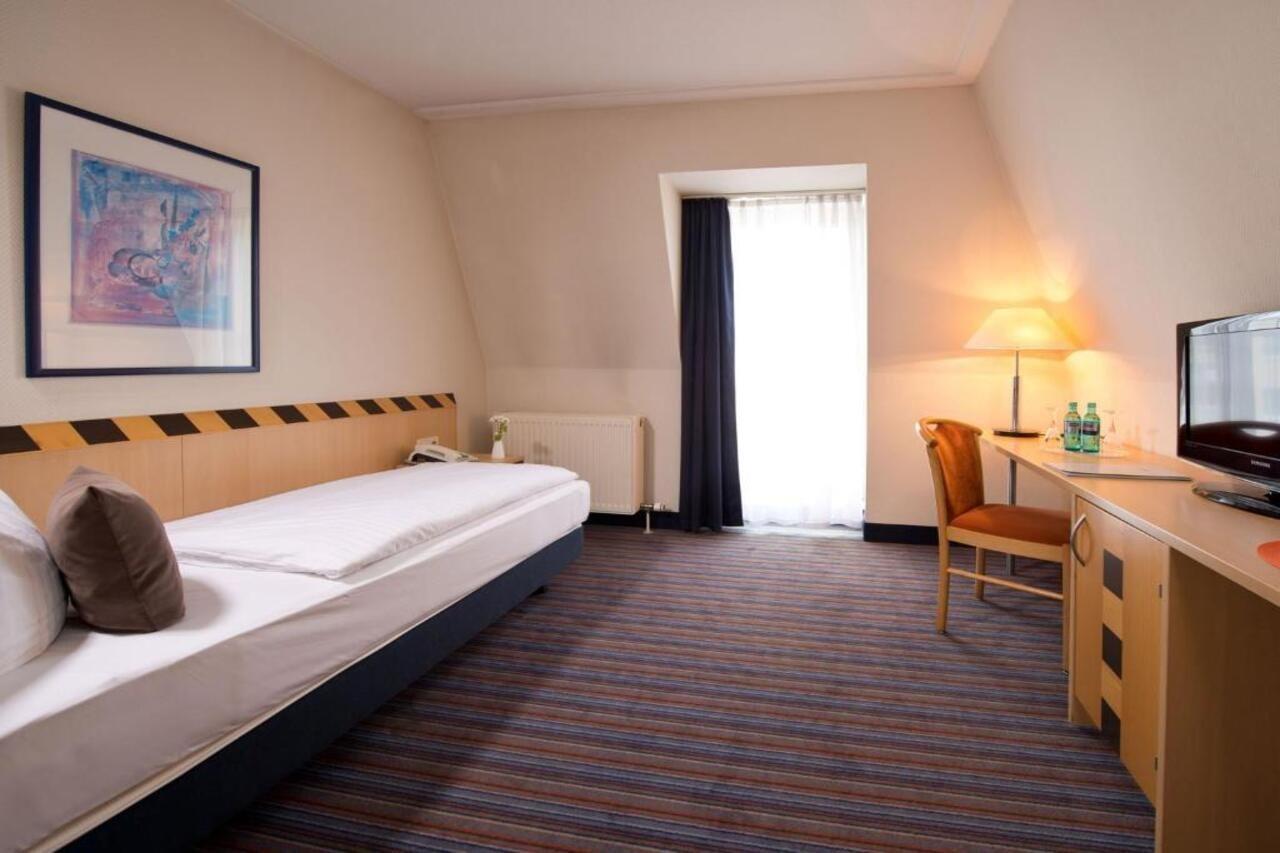 Achat Hotel Dresden Elbufer Εξωτερικό φωτογραφία