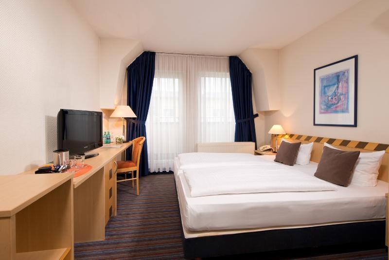 Achat Hotel Dresden Elbufer Δωμάτιο φωτογραφία