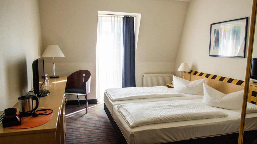 Achat Hotel Dresden Elbufer Εξωτερικό φωτογραφία